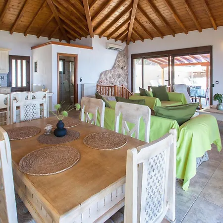 Fotini Skiathos-Stadt